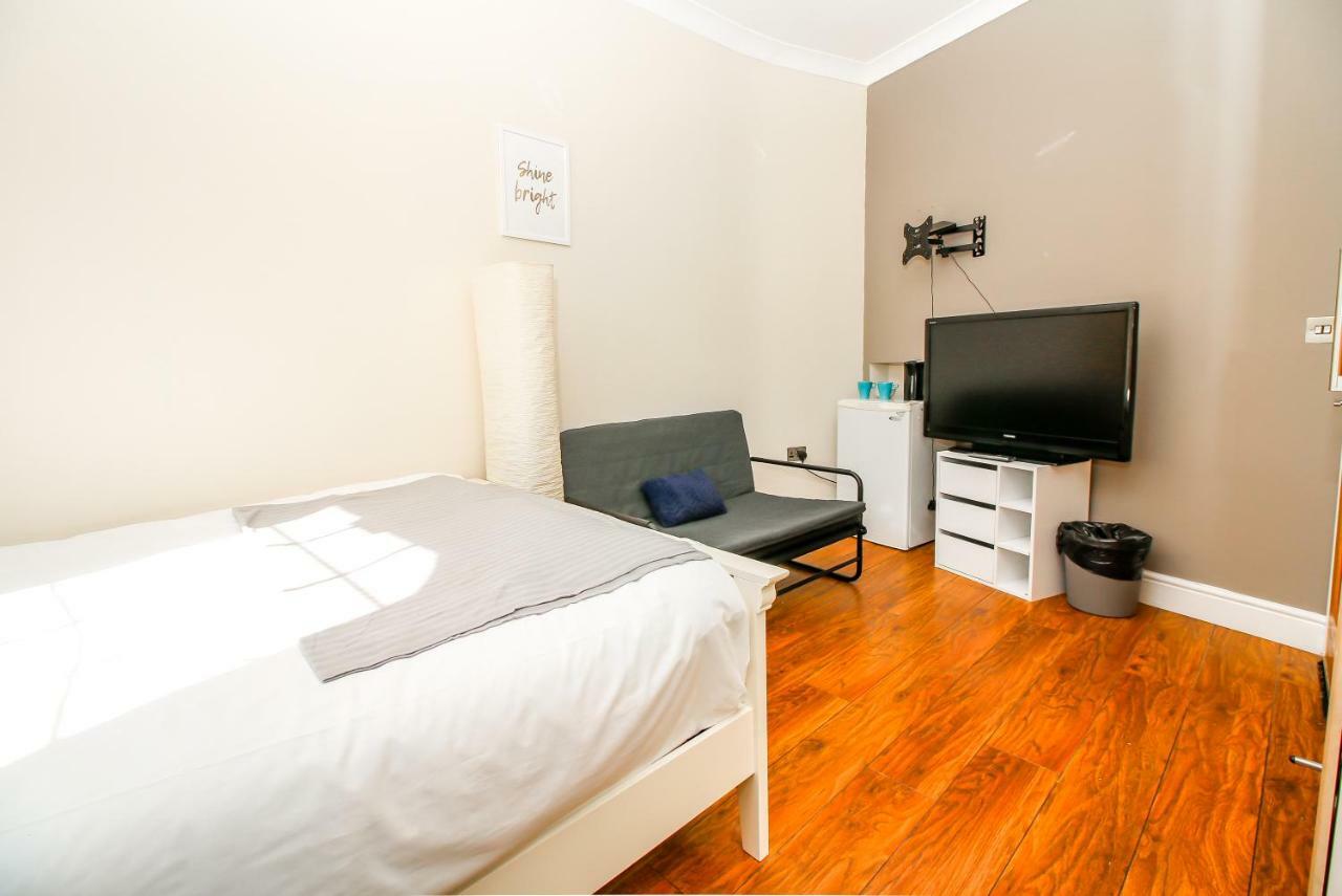 Private En-Suite Room @ Liverpool Street, Brick Ln Londres Exterior foto